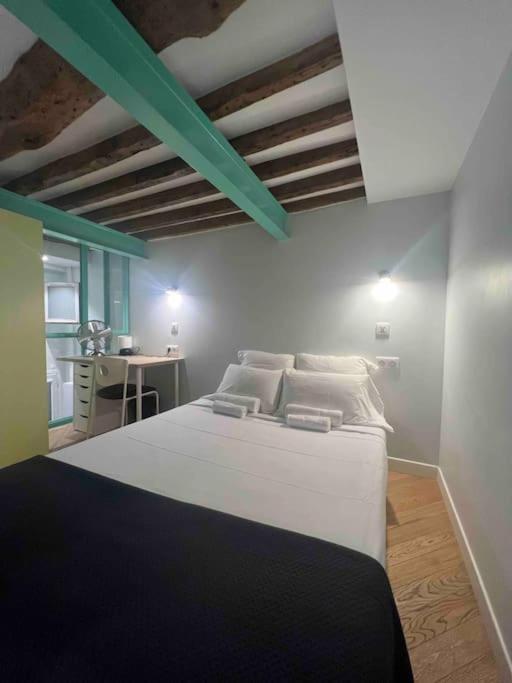 Paris Le Marais Duplex Lägenhet Exteriör bild